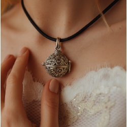 COLGANTE LLAMADOR DE ÁNGELES ESFERA
