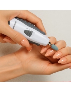 SET DE MANICURA Y PEDICURA 5 EN 1
