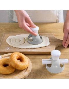CORTADOR DONUTS CON PINZA
 2